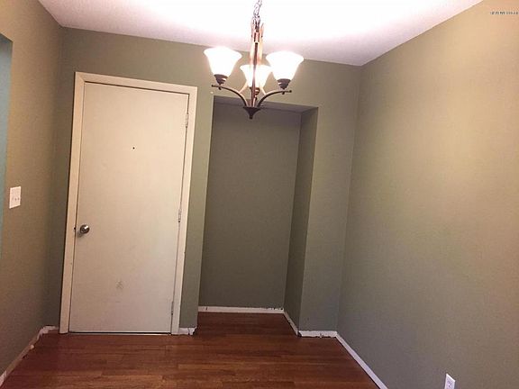 4th image of 3536 Whispering Brook Dr SE