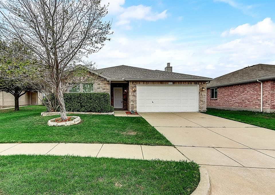 1st image of 1601 Brookstone Dr