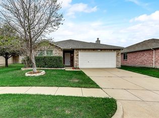 1601 Brookstone Dr, Little Elm, TX 75068