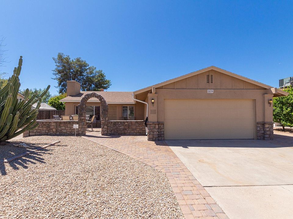 1st image of 2539 E Dahlia Dr