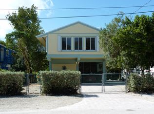 422 Mahogany Ave, Key Largo, FL 33037