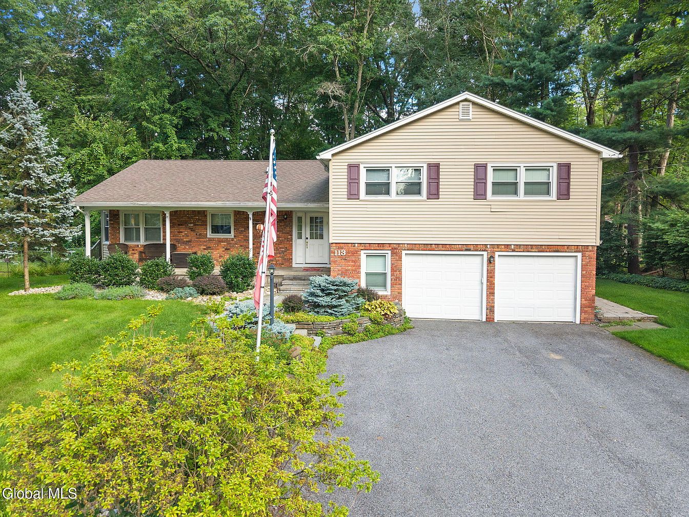 1st image of 113 Mohawk Drive