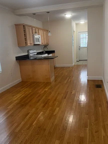48 Bow St #1 — Photo 3