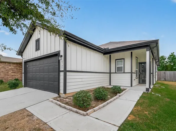 4727 Prairie Chase Dr, Houston, TX 77069