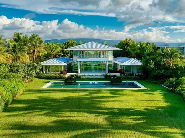 12 Las Estancias, Rio Grande, PR 00745