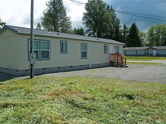 3rd image of 2810 Trevue Ave SW