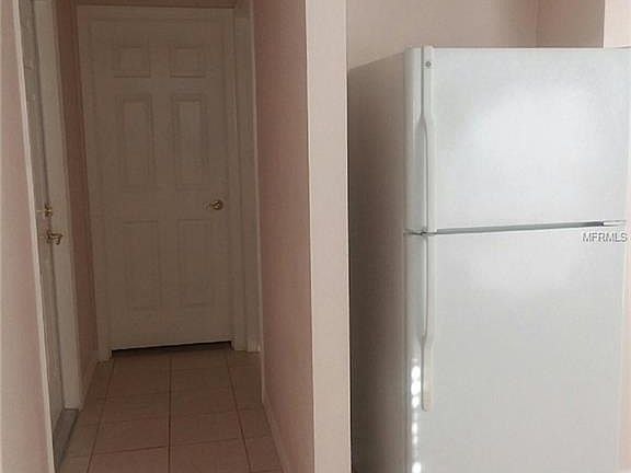 3rd image of 7964 Carriage Pointe Dr