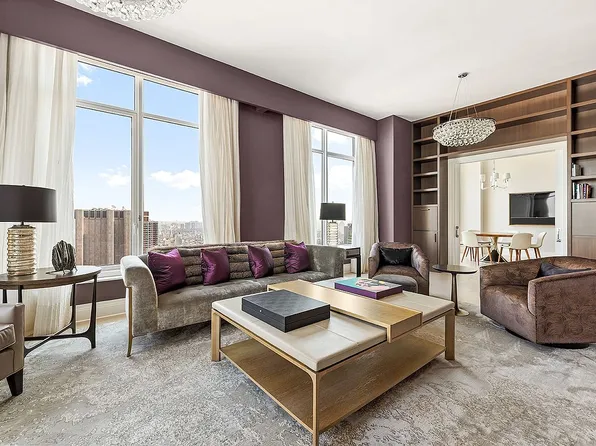 30 Park Pl APT 54A, New York, NY 10007