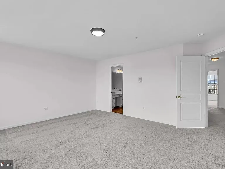 1822 Wheyfield Dr #B — Photo 25