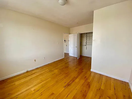 Rented by Highline Residential | media 8