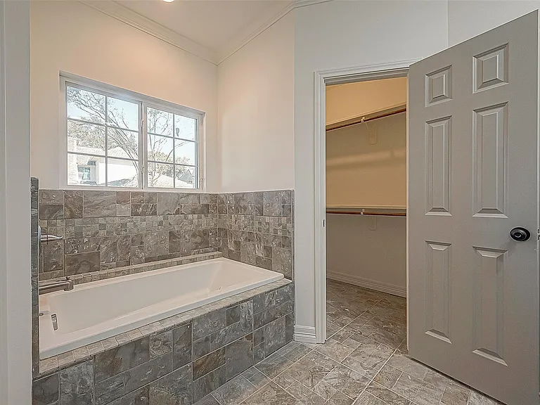 1015 Sugar Lakes Dr — Photo 26