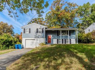 5626 Hershey Ln, Alexandria, VA 22312