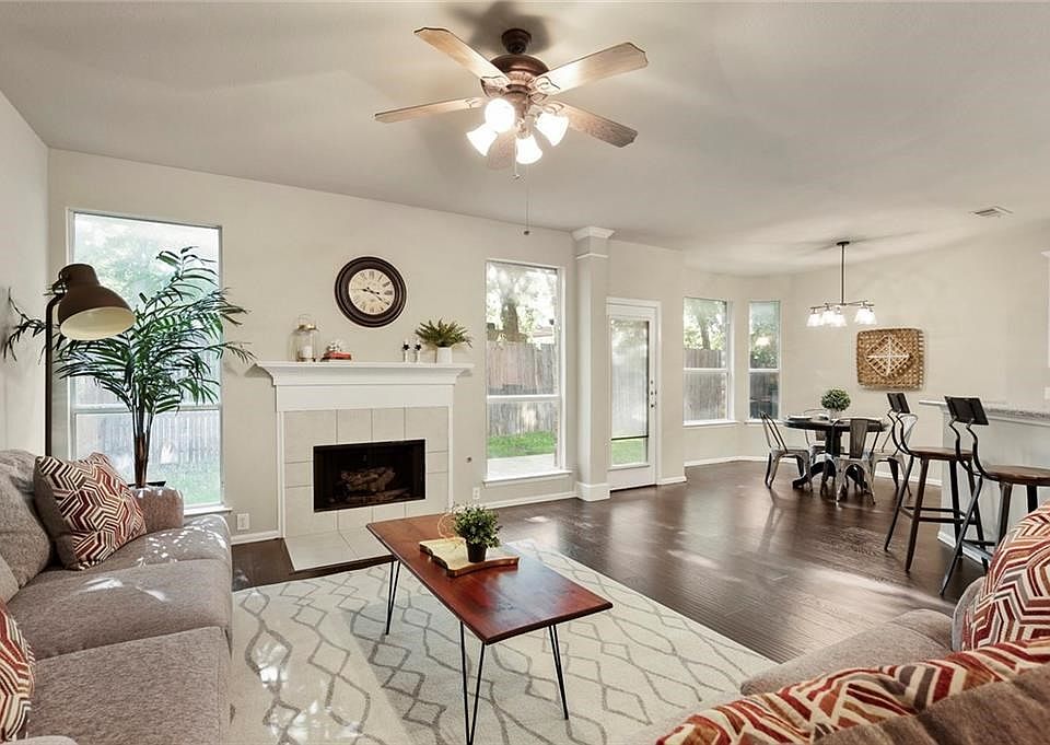 Open Living Concept with Transitional Modern-Farmhouse Style