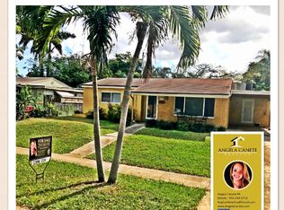 3042 Arthur St, Hollywood, FL 33021