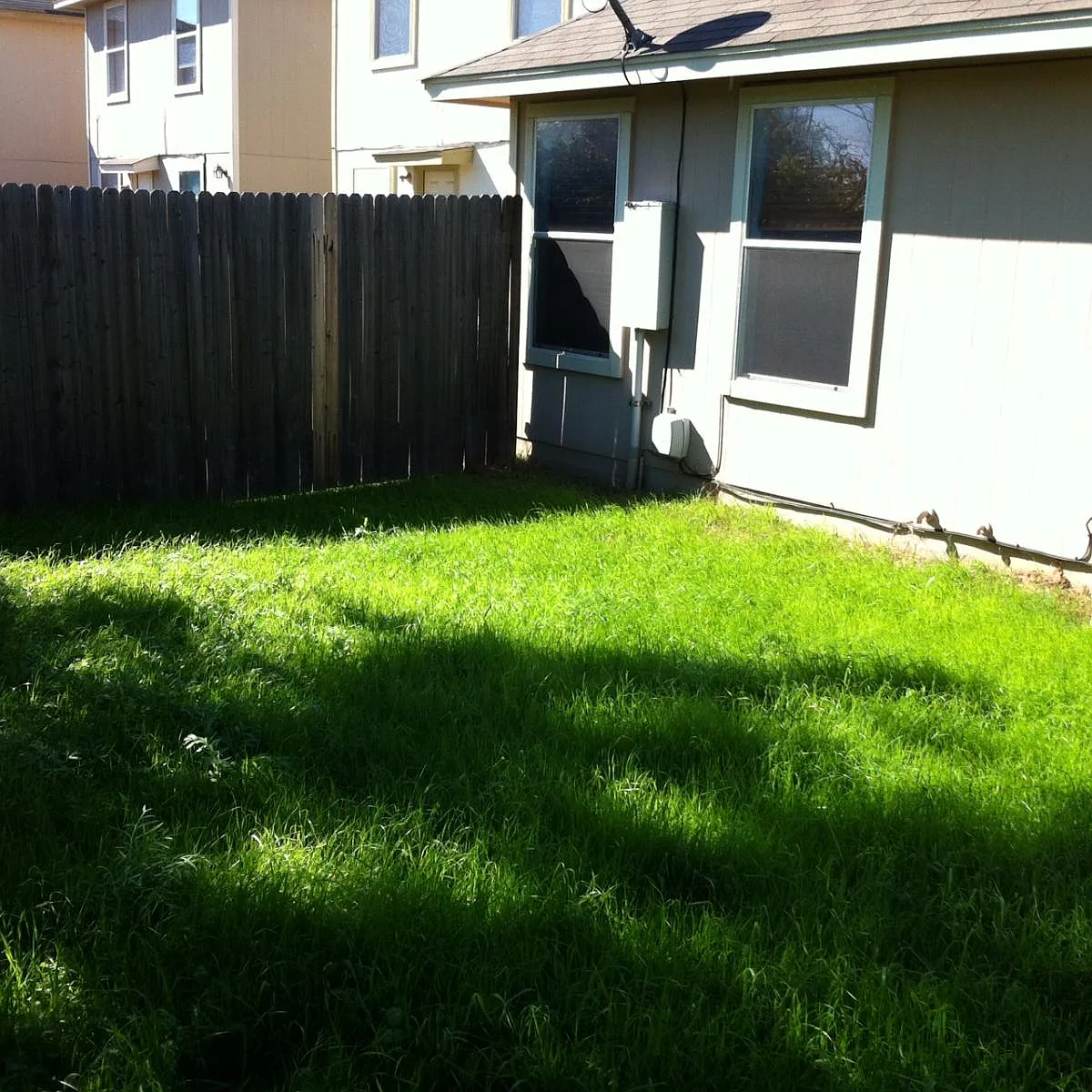 nice backyard - 4507 Best Way
