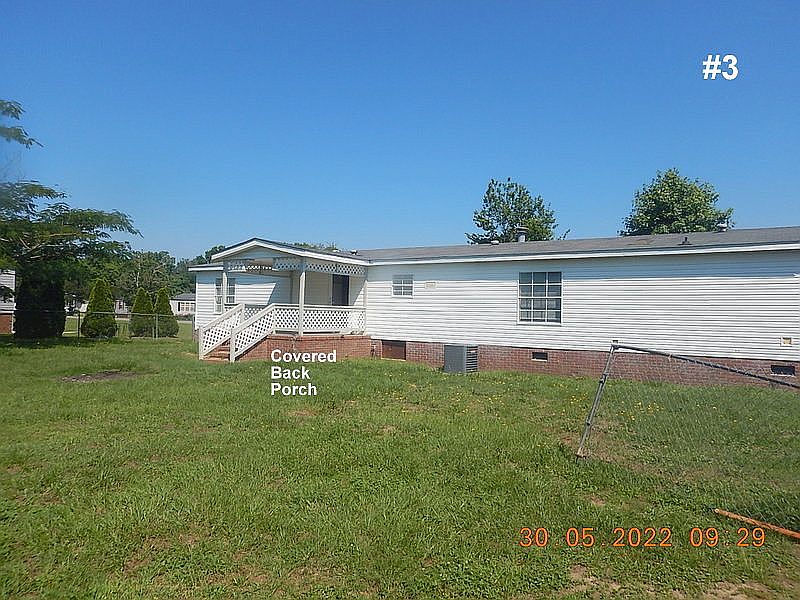 1st image of 106 Meadowcrest Dr