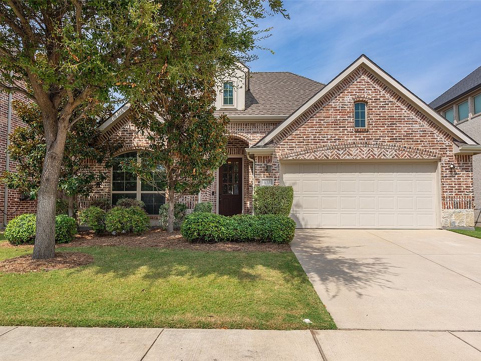 1st image of 617 Rawlins Ln