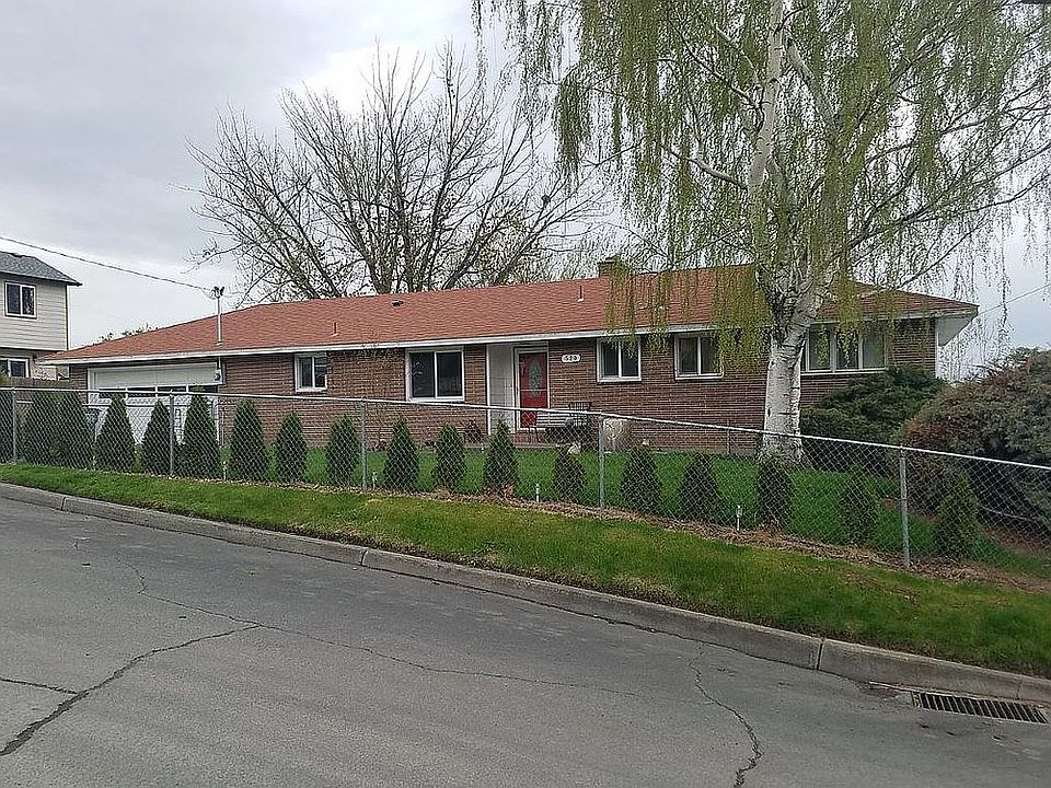 2nd image of 520 NW Gilliam Ave