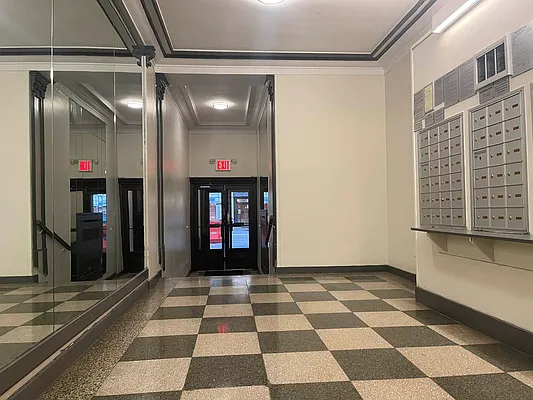 Rented by Corcoran | media 15