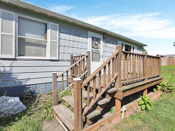 3rd image of 7664 County Road 26 NW