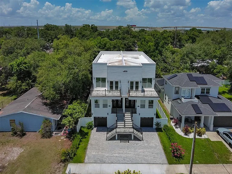 2816 Corrine St #2 — Photo 45