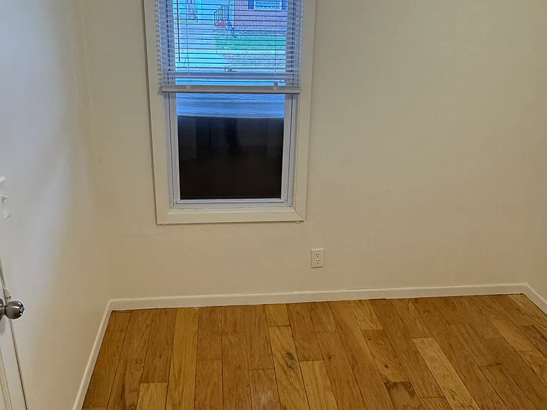 2835 Hoard St #1 — Photo 4