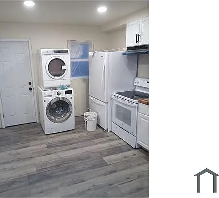 2 bed, $1,000 — Photo 1
