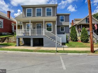 18 S Artizan St, Williamsport, MD 21795