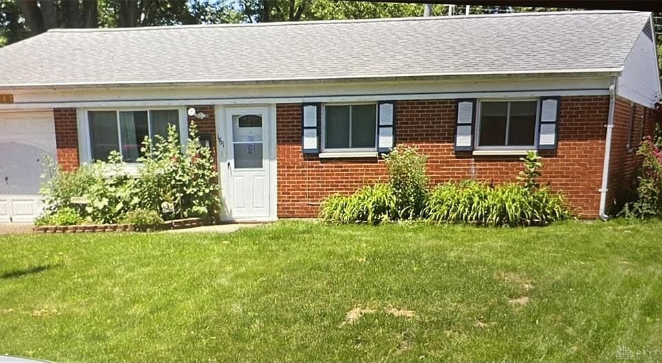 1st image of 161 Cozad Dr