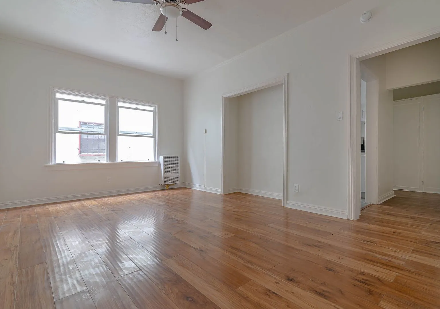cor410 — Photo 1