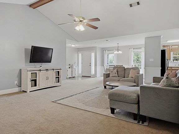 4th image of 1069 White Pond Rd