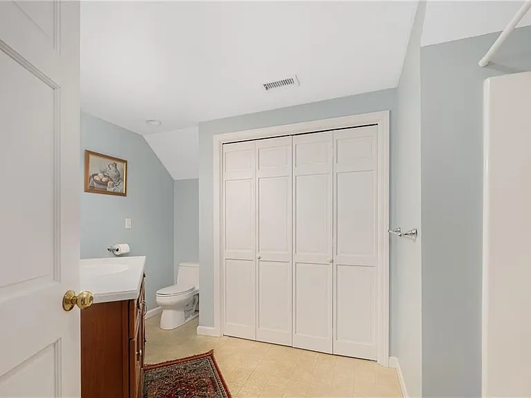 318 Sutton St — Photo 17