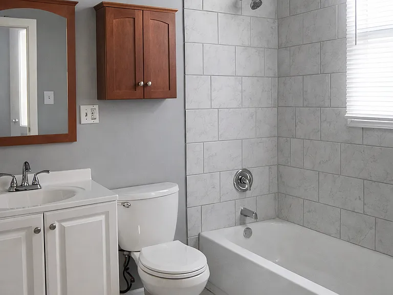 5327 S Princeton Ave #1 — Photo 6