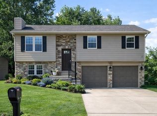 3607 Madera Dr, Columbia, MO 65203