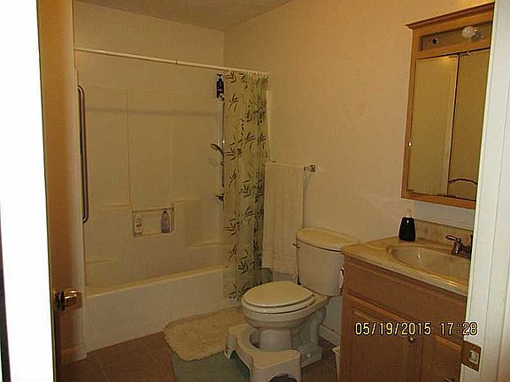 5th image of 265 Sayles Ave Unit 5