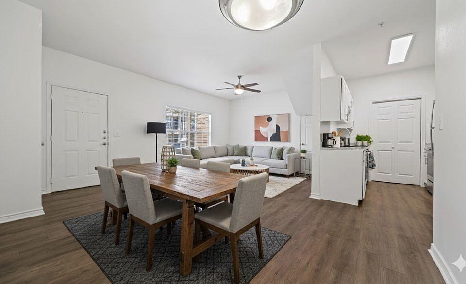 1st image of 705 Village Way #4704232