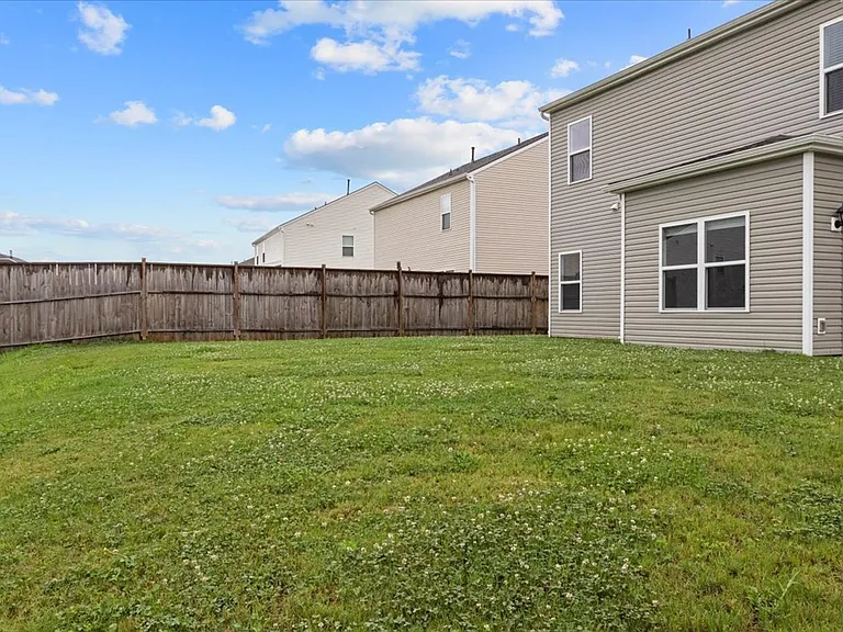 5581 Wildlife Cir — Photo 34