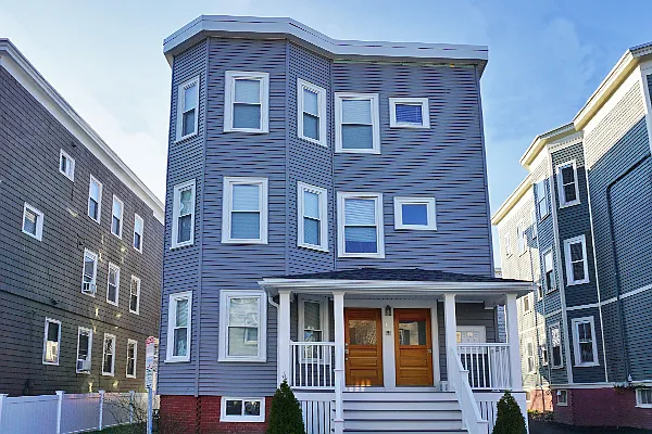 17 Ashland St #1 — Photo 4