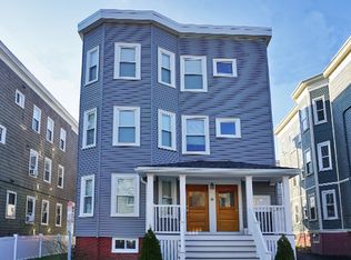 17 Ashland St #2R, Somerville, MA 02144