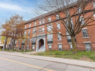225 Gladstone Ave #103, Toronto, ON M6J 3L5