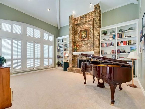 5th image of 7200 Harvey Ln