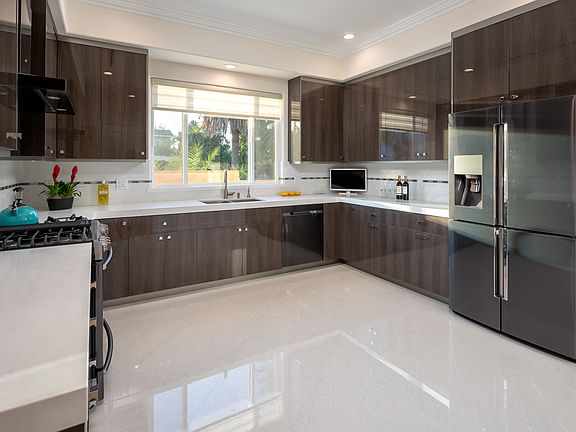 4th image of 17986 Valley Vista Blvd
