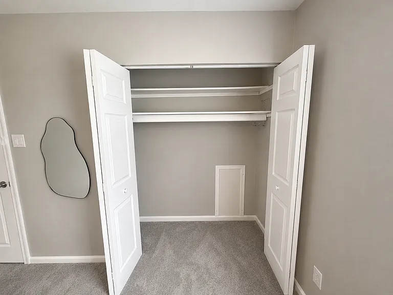 4610 Chiswell Dr — Photo 14