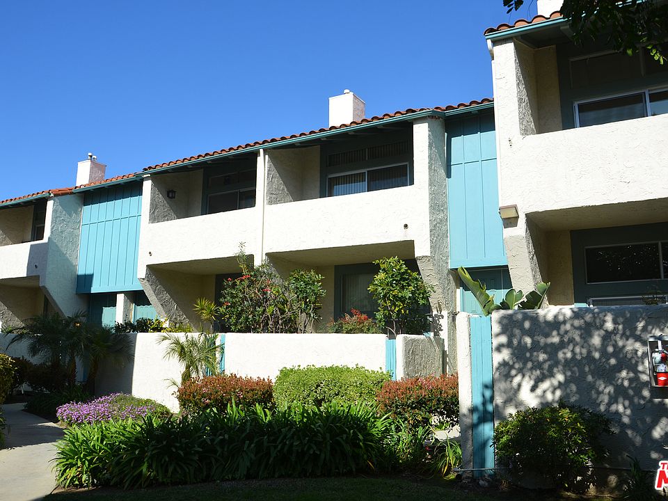 1st image of 4920 McConnell Ave