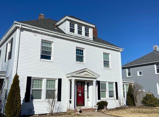 25 Amherst St, Holyoke, MA 01040