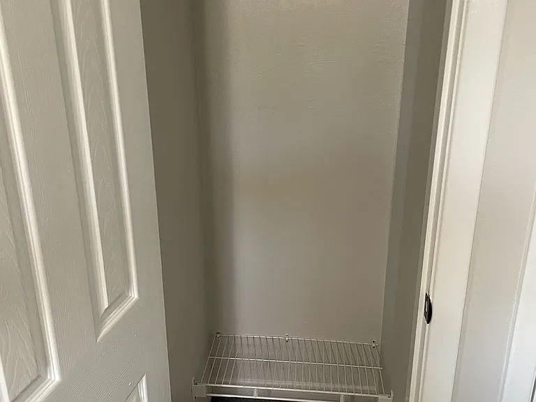 410 Lloyd St — Photo 8