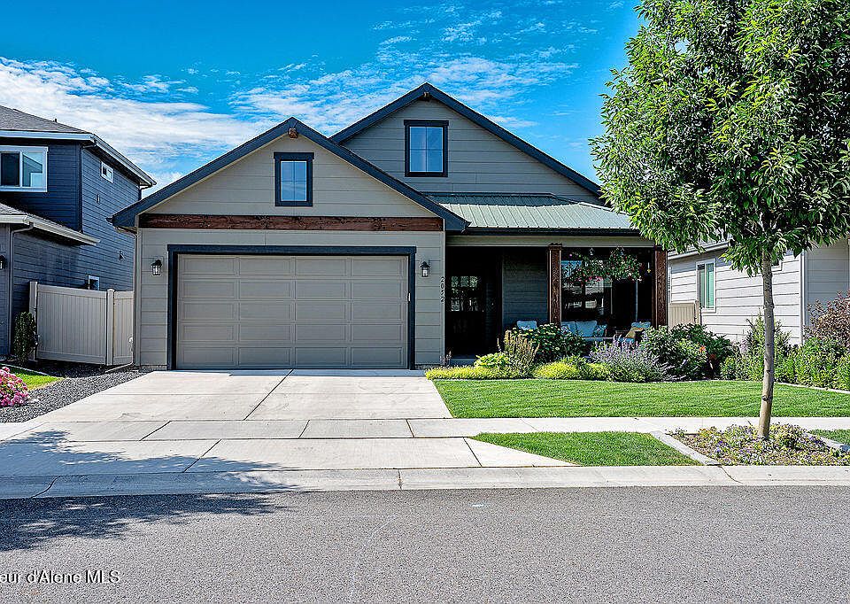 1st image of 2052 W Bernard Dr