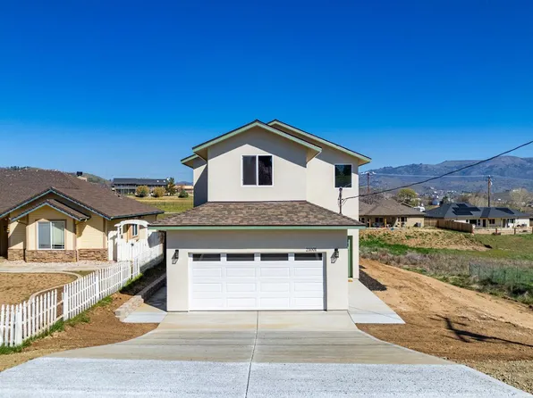 21001 Carriage Dr, Tehachapi, CA 93561