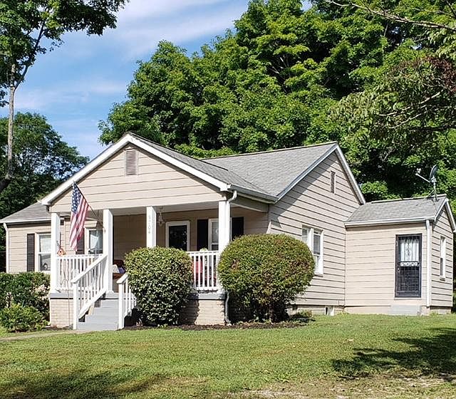 1st image of 5704 Woodale Dr