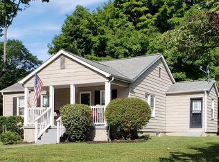5704 Woodale Dr, Knoxville, TN 37912